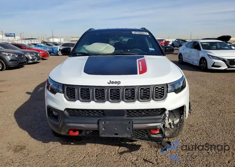 2025 Jeep Compass Trailhawk from USA, damaged, VIN 3C4NJDDN7ST581132